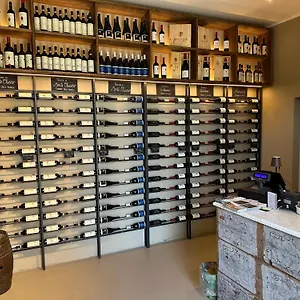 And Wine Al Castello Bed and breakfast